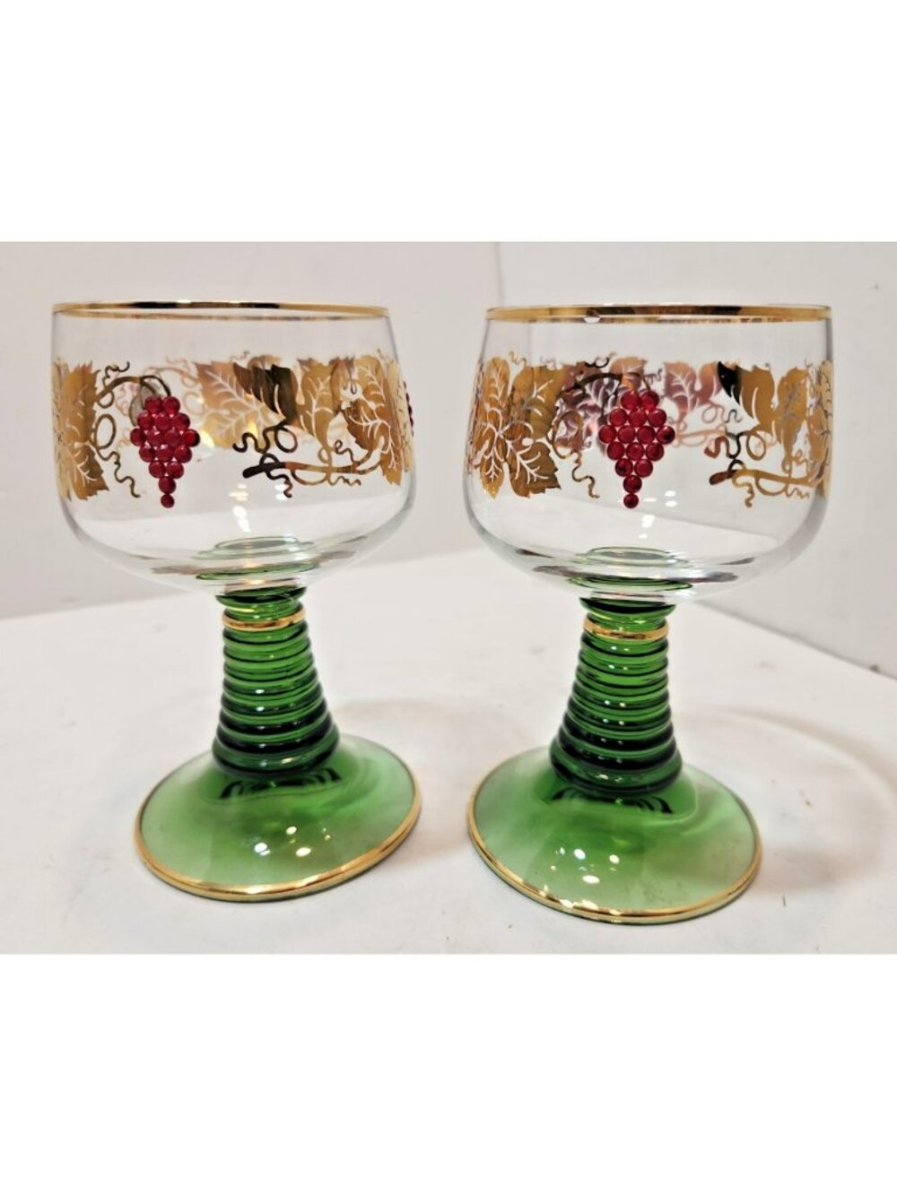 Vtg W. Germany Roemer Wine Glasses Green Beehive Stem Red Jeweled Grapes W/Gold